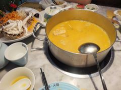 -澳美徕·港式花胶鸡火锅(高新万达店)