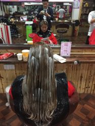 -镁连社·美联社