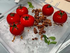 番茄脆菇沙拉-小大董·烤鸭(观景餐厅·南京西路店)