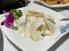 -贵府酸汤牛肉火锅·贵州老字号(飞山街店)