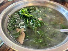 猪肝瘦肉枸杞叶汤-关氏饮食店