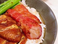 烧味双拼饭-石板街港澳冰室(天环店)