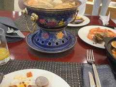 -元一希尔顿酒店·鲜切牛肉火锅禅自助餐厅