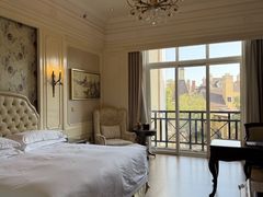 -中旅阿那亚九龙湖·公主酒店