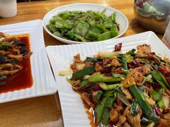 -邛海风味特色菜馆