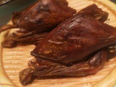 黄泥烧鸽子-燕郊烧鸽子(酷车小镇店)