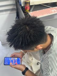 -阿三造型烫染•接发