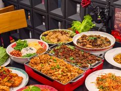 -红东阁东北菜烤肉酒馆(CROSS万象汇店)