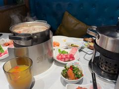 -领鲜活海鲜榴莲自助火锅(东门店)