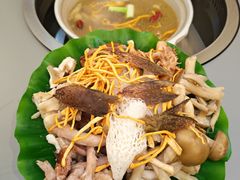 -野菌园·野生菌火锅首创第一家(关兴路总店)