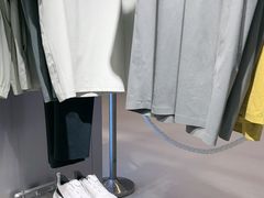 -迪桑特DESCENTE(青岛山东路万象城店)