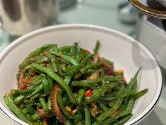 -黄泥岗·地道湖北菜(奥特莱斯店)