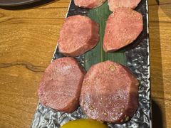 -炼火烤肉店