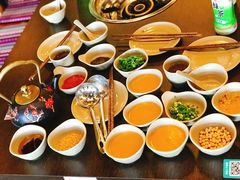 -滇釜火锅·能喝汤的火锅(车公庄店)