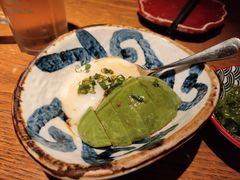 温泉蛋拌牛油果-鸟屯(三里屯店)