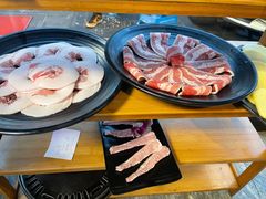 薄切五花-唯成•韩国炭火烤肉 유성고기