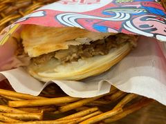 经典腊汁肉夹馍-真老陕(富达大厦店)