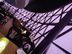 -东方明珠·空中旋转餐厅