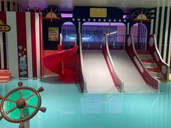 -涨巢·潮玩水疗局