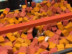 -极限PLAY运动娱乐新世界·团建派对潮玩休闲馆·室内蹦极高空游乐园