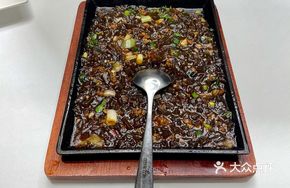 Sizzling Beef Minced with Cold Noodles
