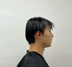 -一家只做男发烫染的店