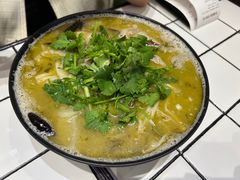 -肥汁米蘭香港米线(长宁来福士店)