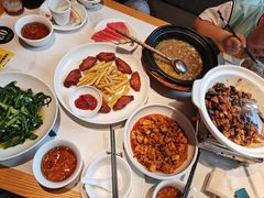 -饭橘汉江码头·乡野土菜馆(静安路店)