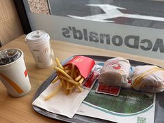-麦当劳(松江南乐得来速店)