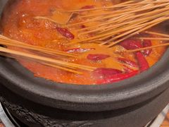 牛油红锅-郑记·古法黑砂锅串串(龙泉店)