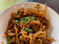 凉拌萝卜丝-鱼乐岛餐厅·户外花园主题餐厅