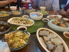 -郭巨人农家食堂(南部商务区店)