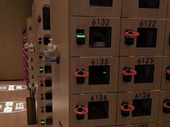 -涨巢·潮玩水疗局