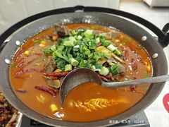 -江城燕子大排档(江汉路步行街店)