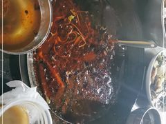 -鸿顺老铁锅美蛙鱼府(解放碑店)