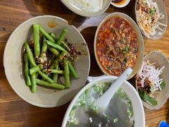 -九九豆花馆(解放碑步行街店)