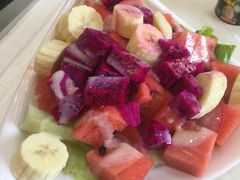 -覃记海鲜美食餐厅