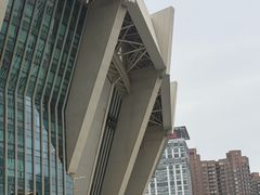-上海体育场