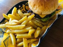 -UMAMI乌玛米披萨·汉堡·清真Halal(红岭北店)