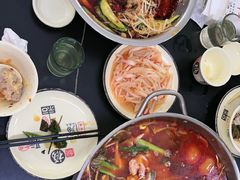 -周良天山牛杂城(天山路总店)