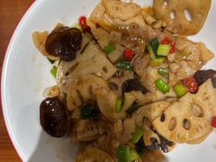 -巢湖名吃·东关老鹅汤(江南风情街店)