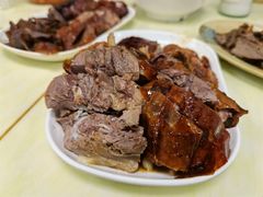 -香辉食馆(新兴路店)