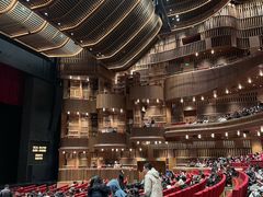 -交通银行前滩31演艺中心