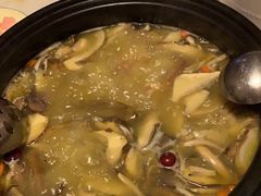 -菌之家·专业纯野生菌火锅·特色炒菌