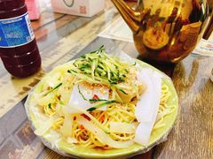 -艾力江和田馕坑烤肉店