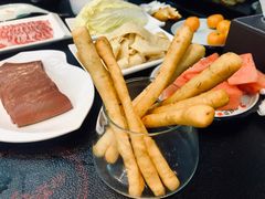 茴香小油条-红菇坊鲜汤火锅(淮河街店)