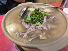-冯烫烫跷脚牛肉·川菜小馆(武胜西街店)