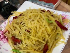 -洪霞餐馆
