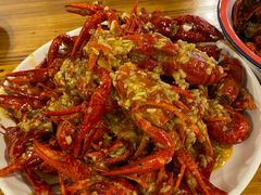 -冶建镜子·老南昌大排档·江西虾王(总店)