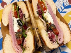 -Catch Bagel(芳草地店)